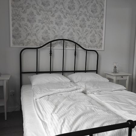 Laurowy - Apartamenty Smart Projekt Tarnow Ngoại thất bức ảnh